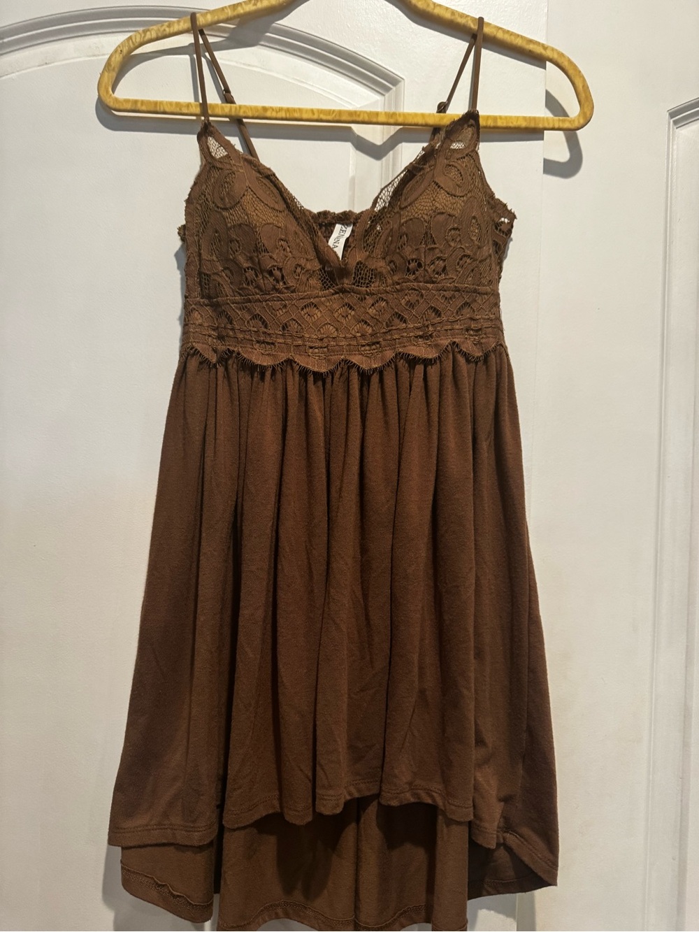 Zenana brown lace and crochet high-low dress in size Medium